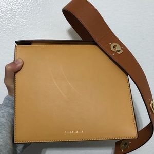 【sold】Danae Lente Zoe Leather handbag